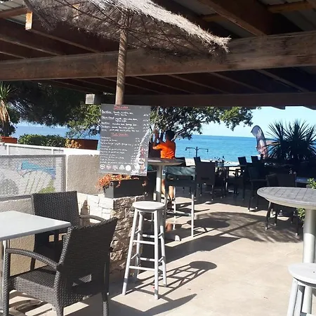 Les Marines De Moriani Pieds Dans L'eau Duplex Avec Terrasses Vue Mer, 4-8 Pers *