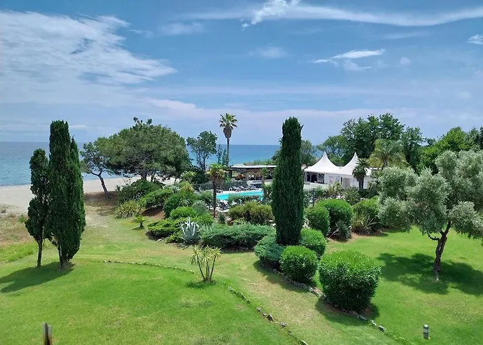 Les Marines De Moriani Pieds Dans L'eau Duplex Avec Terrasses Vue Mer, 4-8 Pers Apartament *